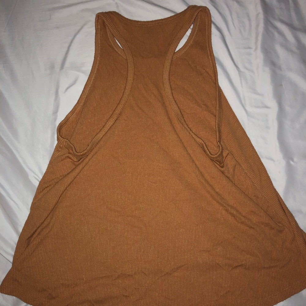 FOREVER 21 basic tank - Picture 2 of 2